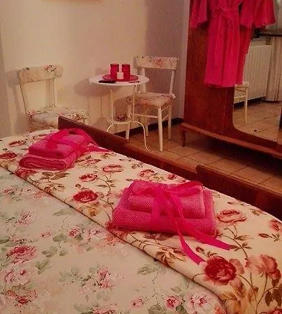 Bed & Breakfast Nel Giardino Di Alice Gavorrano